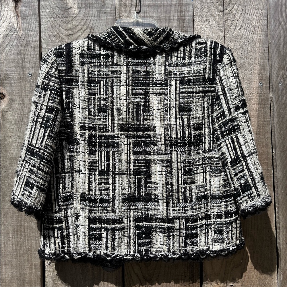 Jacket - Picture 8 of 10